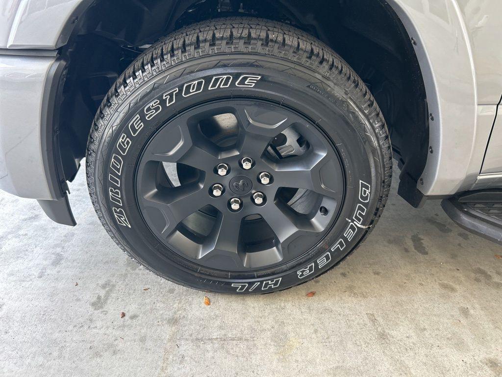 new 2025 Ram 1500 car, priced at $45,762