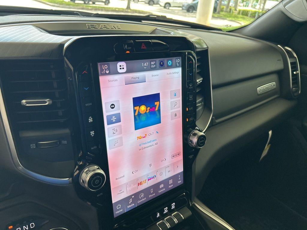 new 2025 Ram 1500 car, priced at $45,762