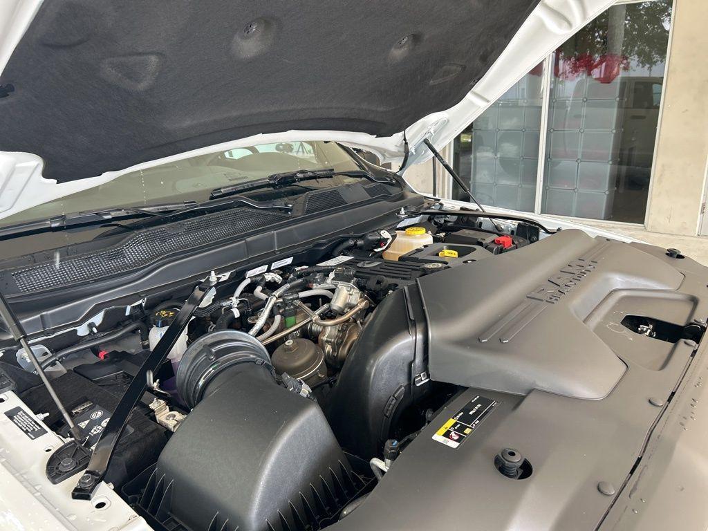 new 2025 Ram 3500 car, priced at $62,274