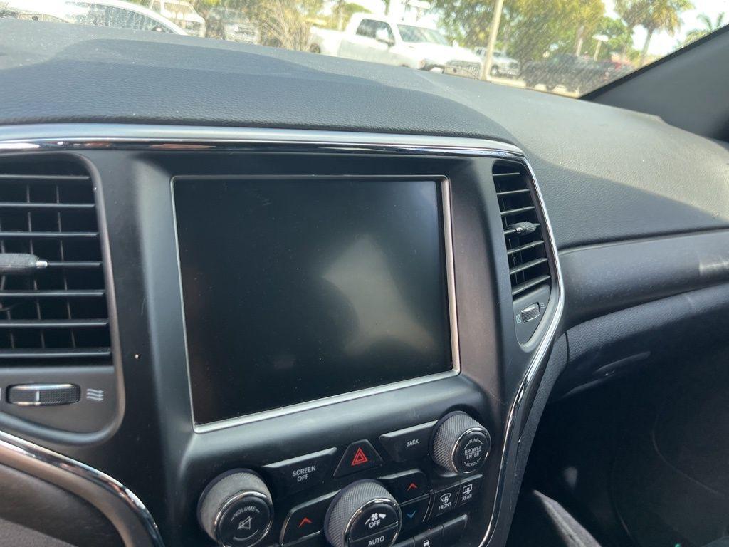 used 2017 Jeep Grand Cherokee car, priced at $15,988