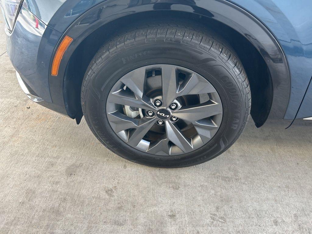 used 2023 Kia Sportage Hybrid car, priced at $32,500