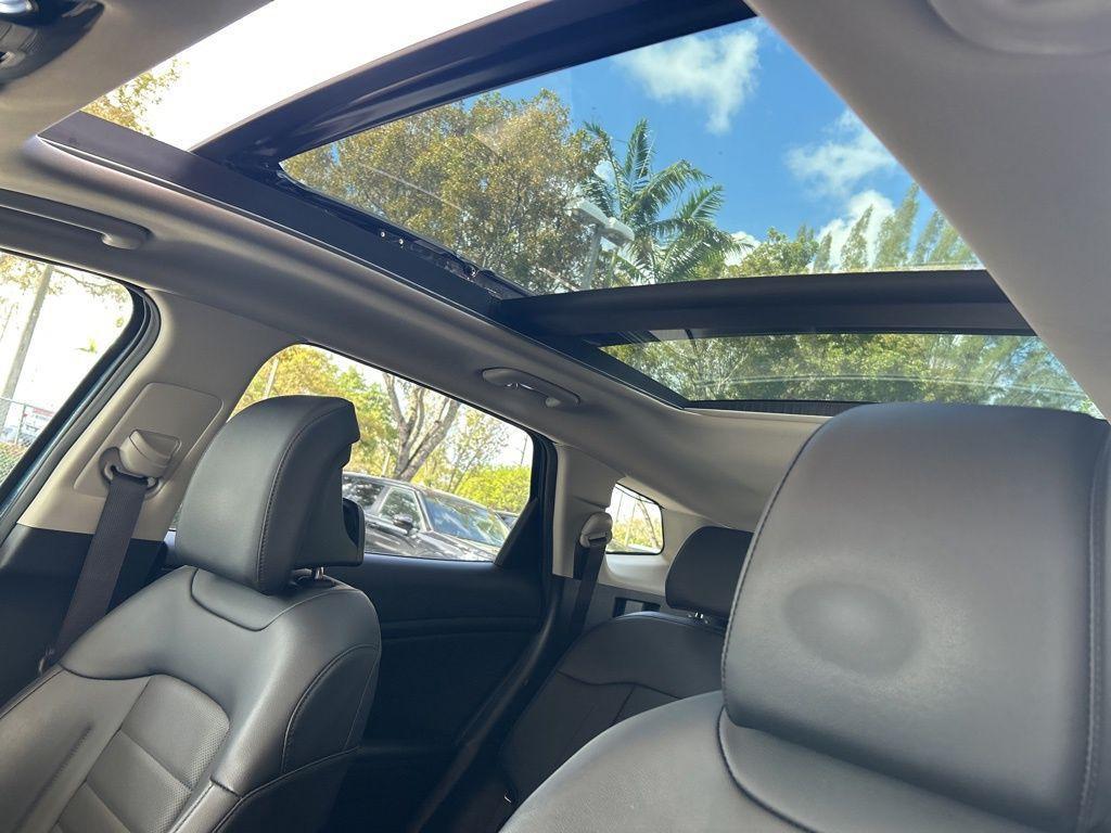 used 2023 Kia Sportage Hybrid car, priced at $32,500