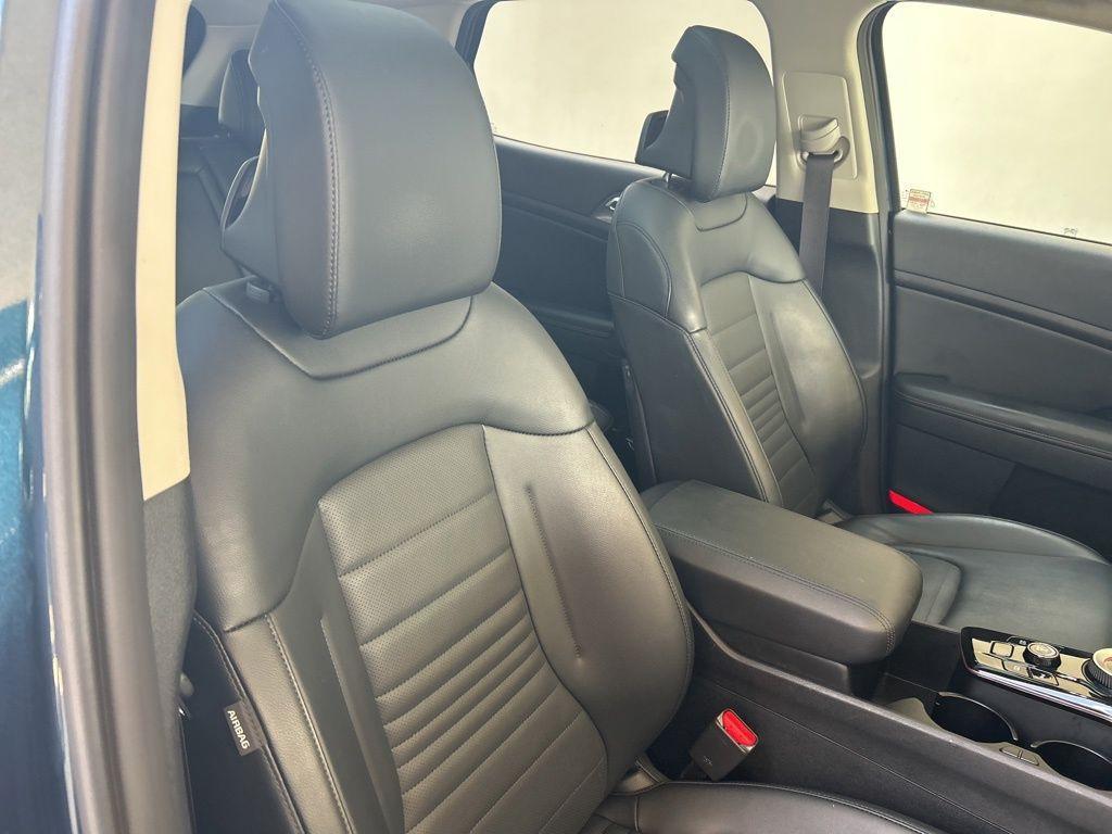 used 2023 Kia Sportage Hybrid car, priced at $32,500