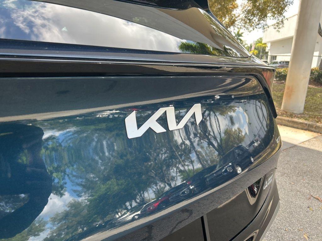 used 2023 Kia Sportage Hybrid car, priced at $32,500