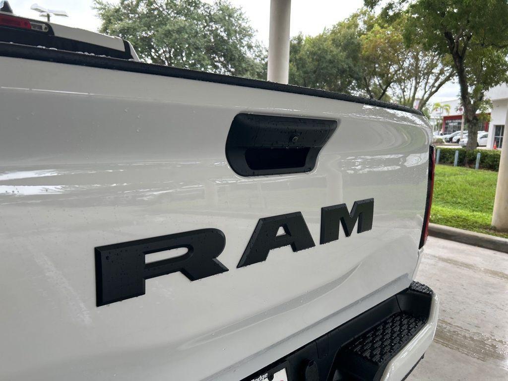 new 2025 Ram 1500 car, priced at $39,664