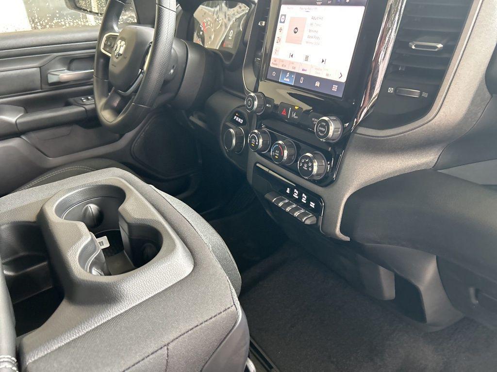 new 2025 Ram 1500 car, priced at $39,664