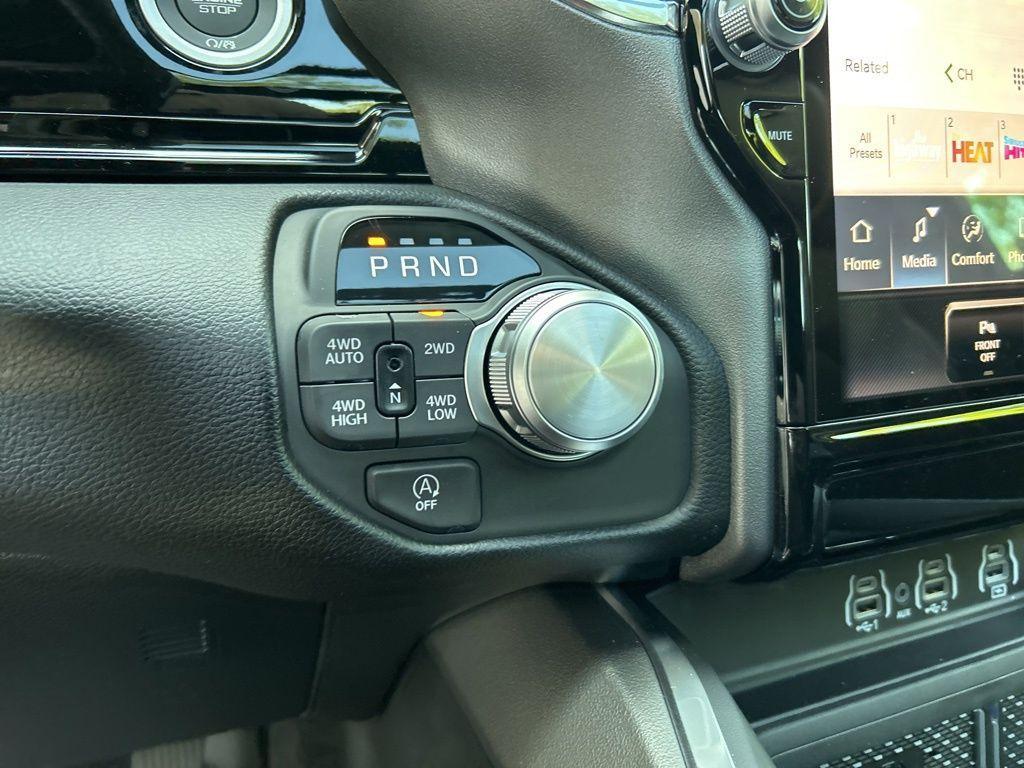 new 2025 Ram 1500 car, priced at $59,499