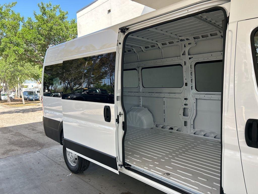 used 2023 Ram ProMaster 3500 Window Van car, priced at $40,000