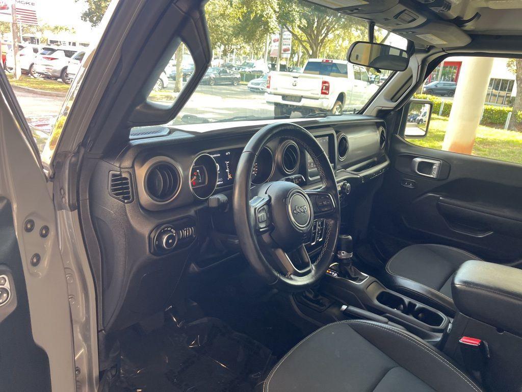 used 2021 Jeep Wrangler Unlimited car, priced at $30,051