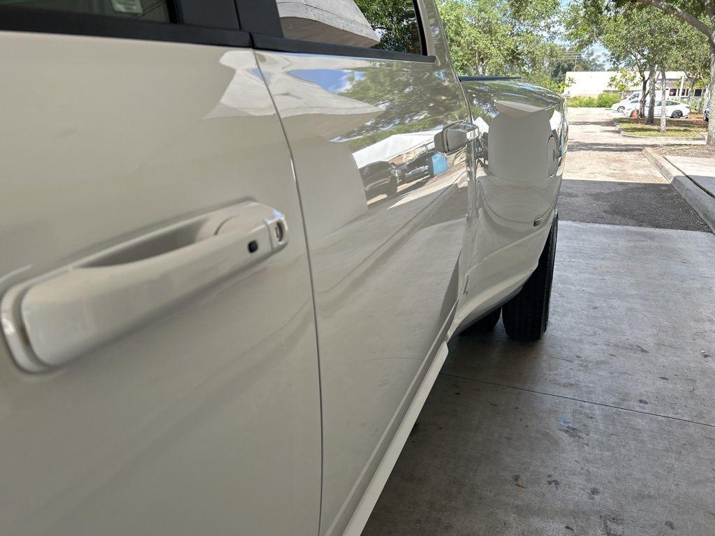 new 2025 Ram 3500 car, priced at $76,681