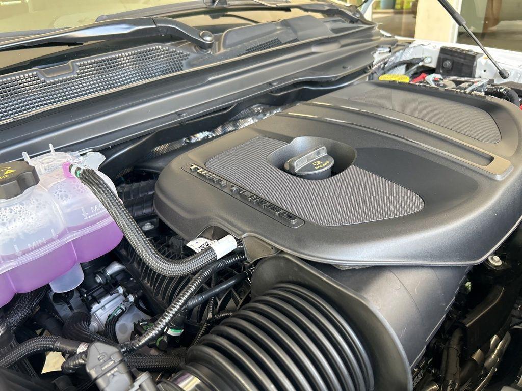 new 2025 Ram 1500 car, priced at $56,593