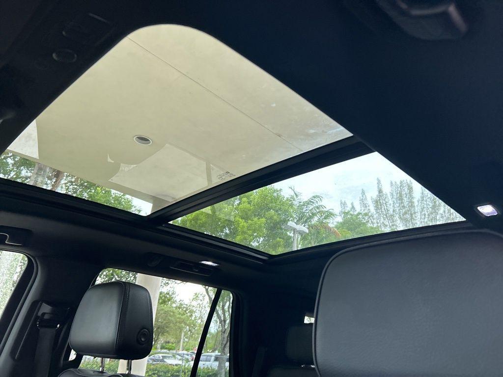 used 2023 GMC Yukon car, priced at $51,988