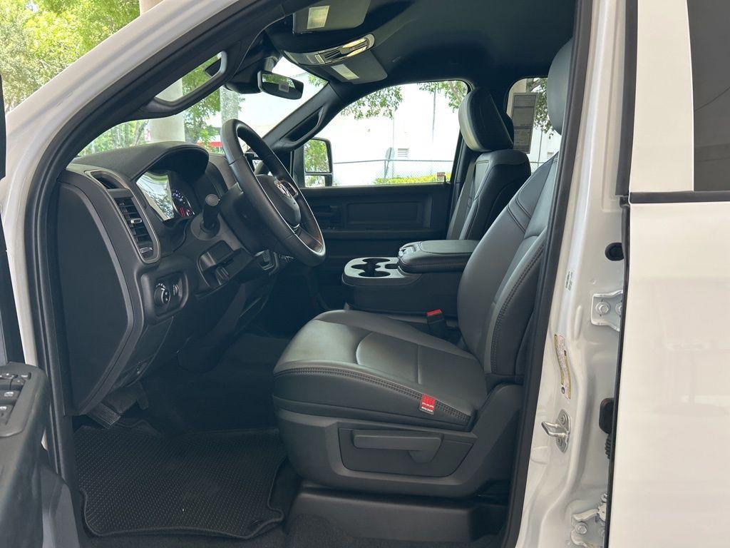 new 2025 Ram 3500 car, priced at $70,240