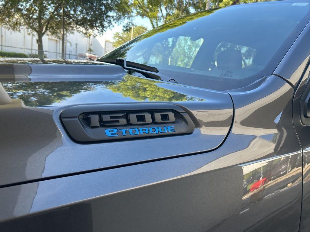 new 2025 Ram 1500 car, priced at $44,762