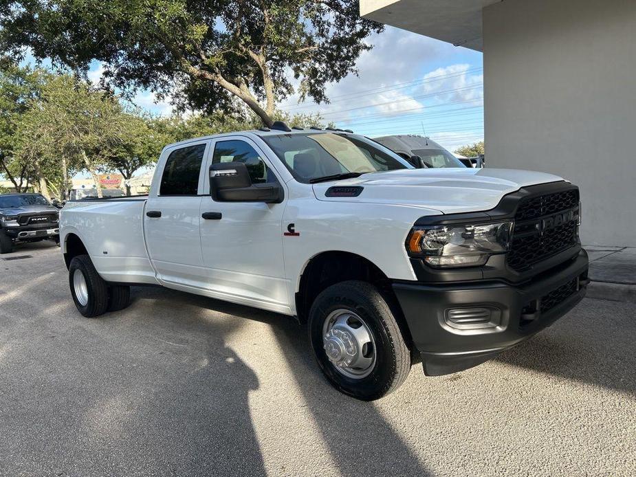 new 2024 Ram 3500 car, priced at $57,211