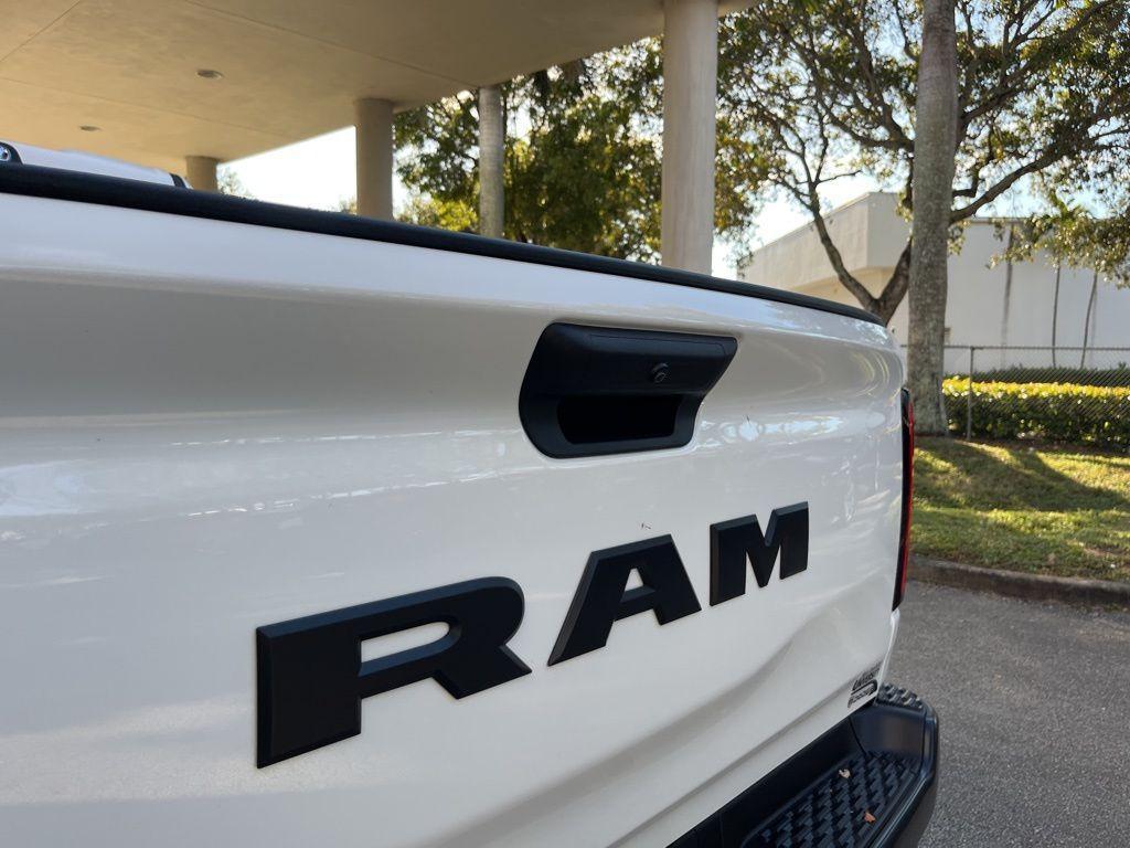 new 2025 Ram 1500 car, priced at $33,567