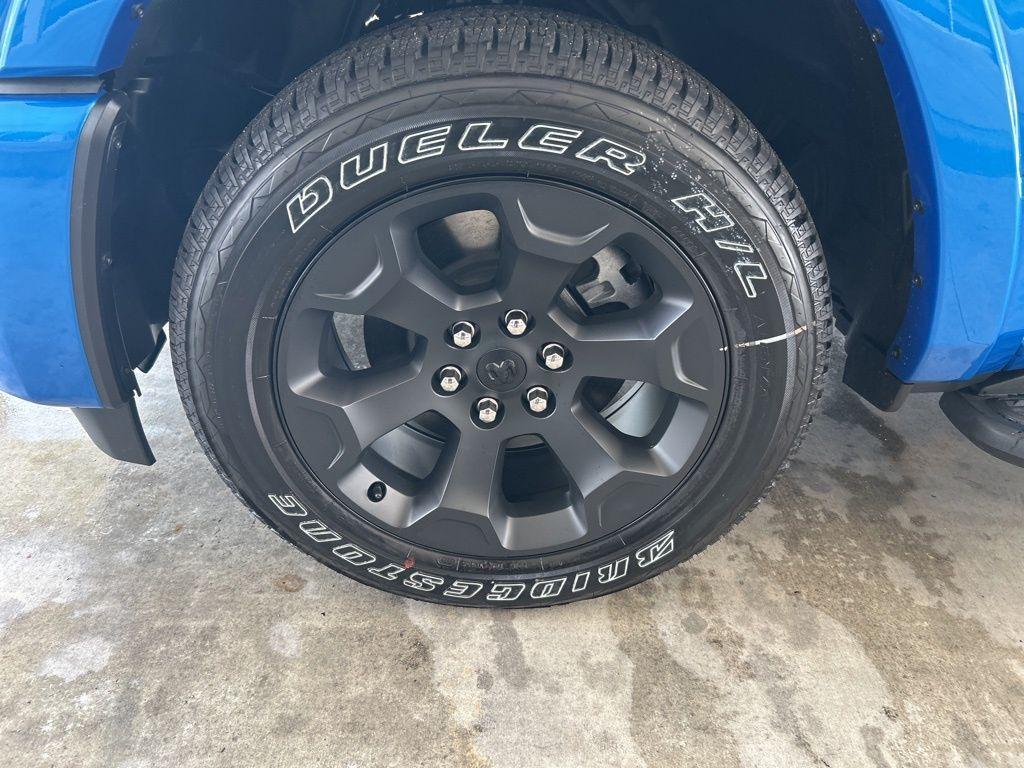 new 2025 Ram 1500 car, priced at $42,430