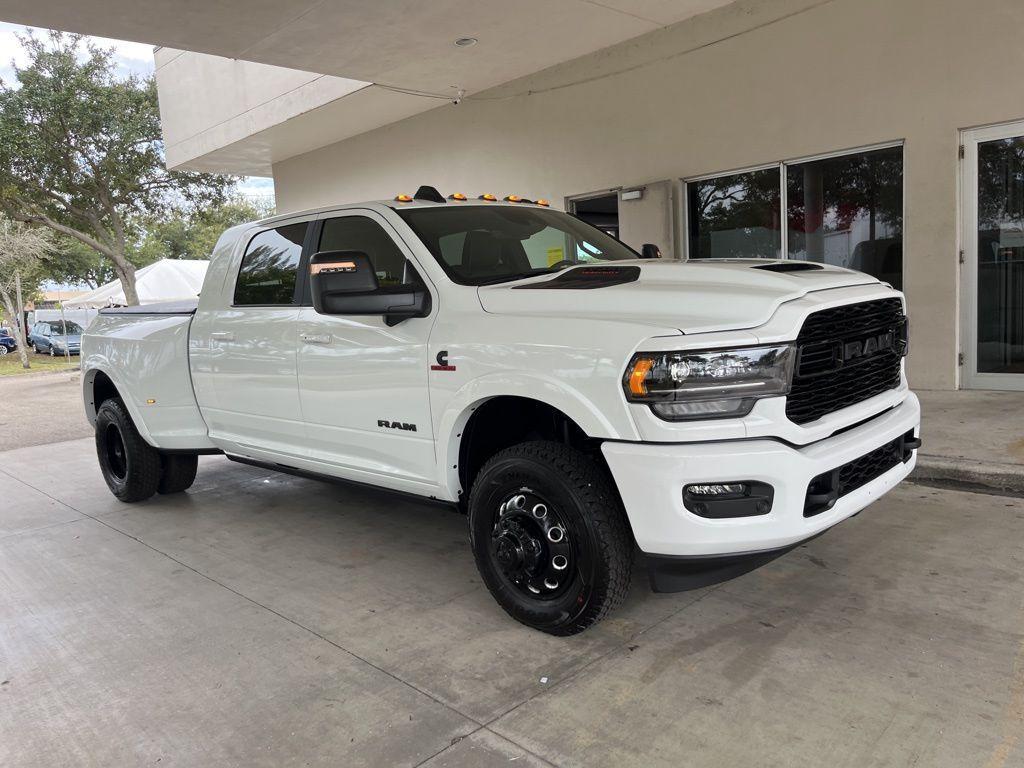 new 2024 Ram 3500 car, priced at $95,789