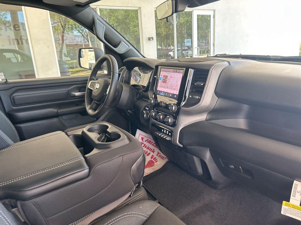 new 2025 Ram 1500 car, priced at $41,433