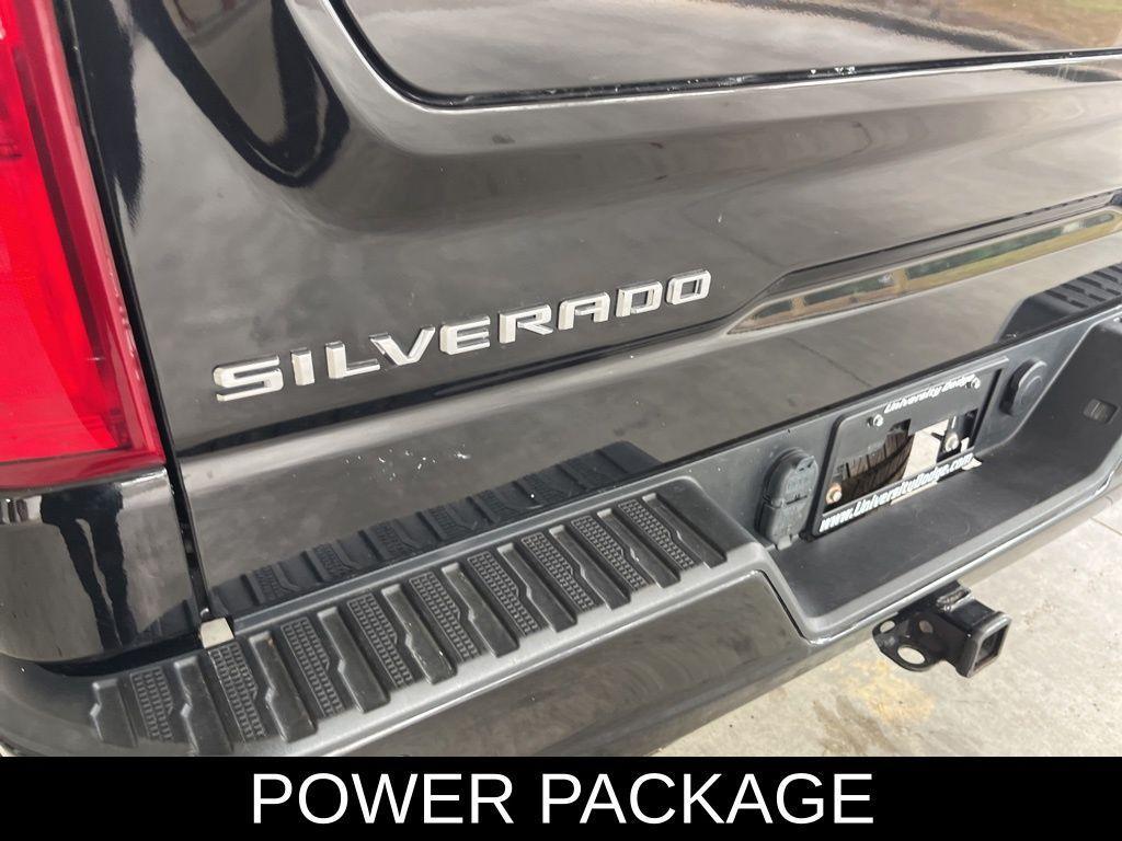 used 2022 Chevrolet Silverado 1500 Limited car, priced at $21,401