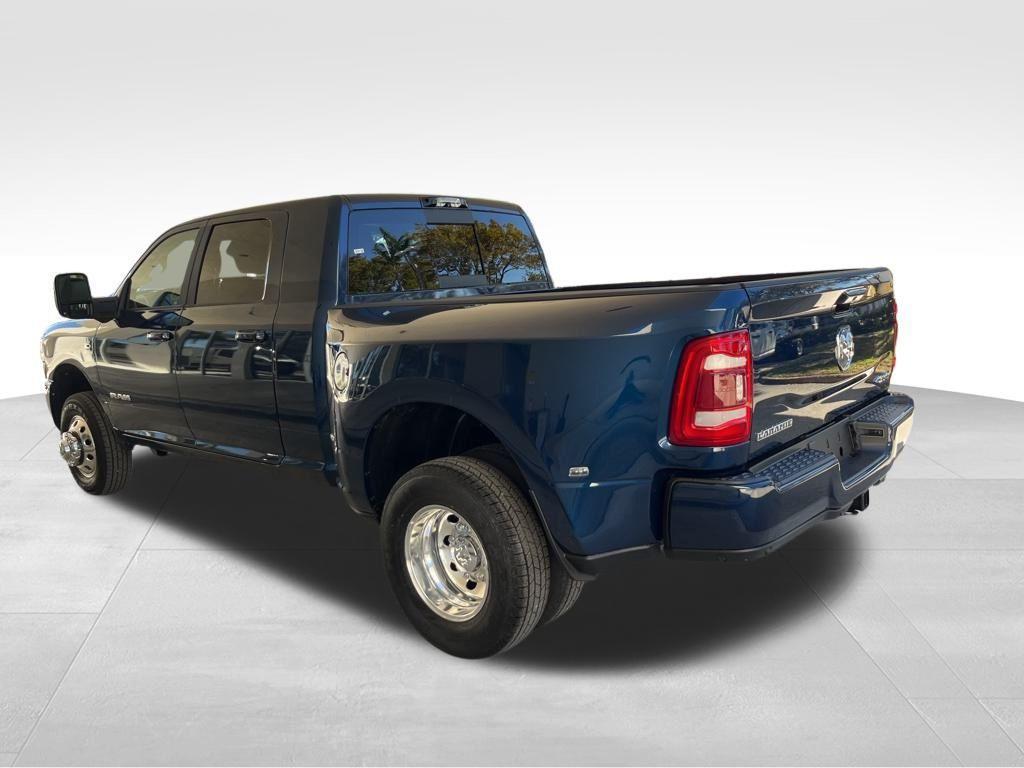 new 2024 Ram 3500 car, priced at $78,662