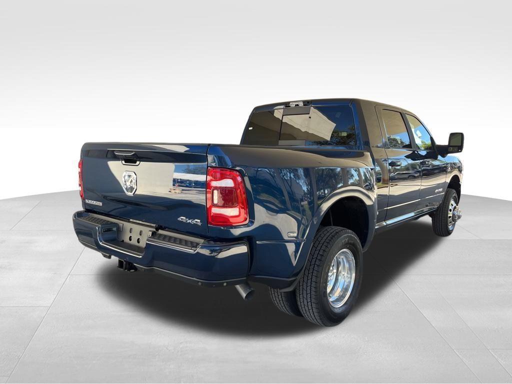 new 2024 Ram 3500 car, priced at $78,662