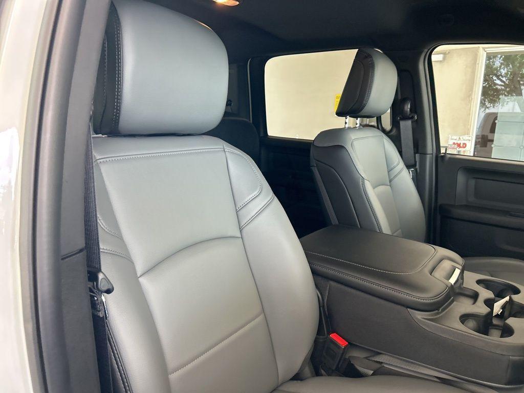 new 2025 Ram 2500 car, priced at $59,968