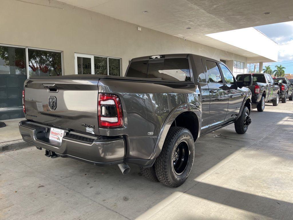 new 2024 Ram 3500 car, priced at $96,112