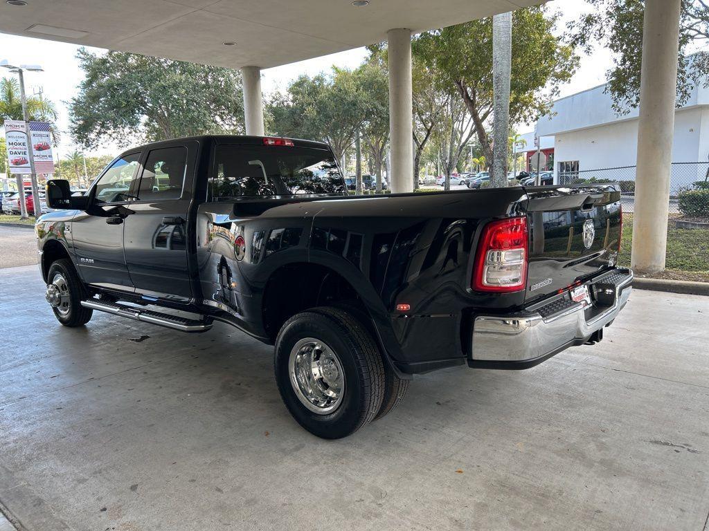 new 2024 Ram 3500 car, priced at $61,875