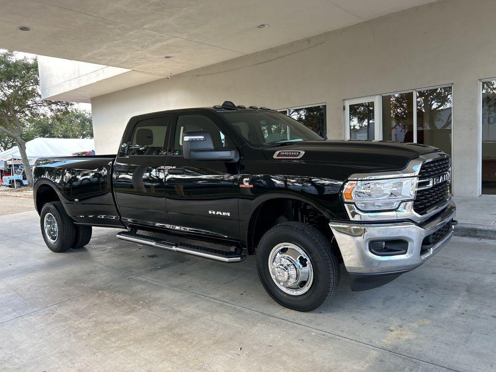 new 2024 Ram 3500 car, priced at $61,875