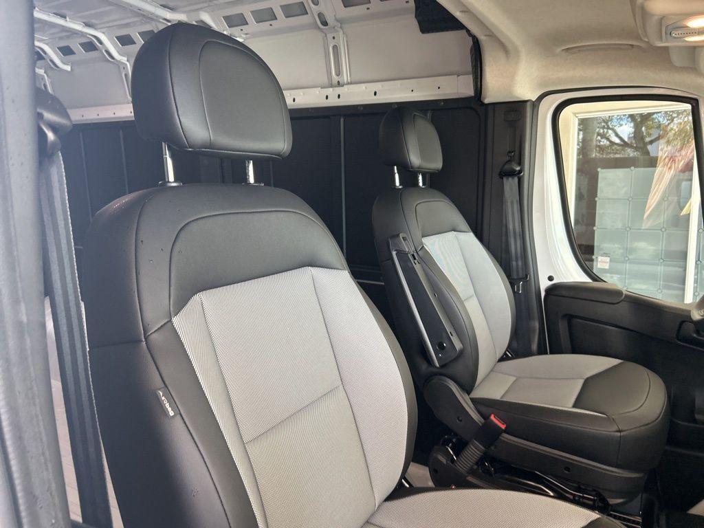 new 2025 Ram ProMaster 2500 car, priced at $49,466