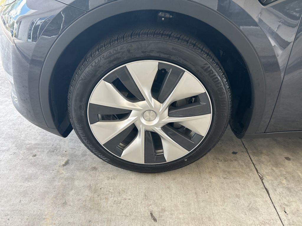 used 2024 Tesla Model Y car, priced at $35,399