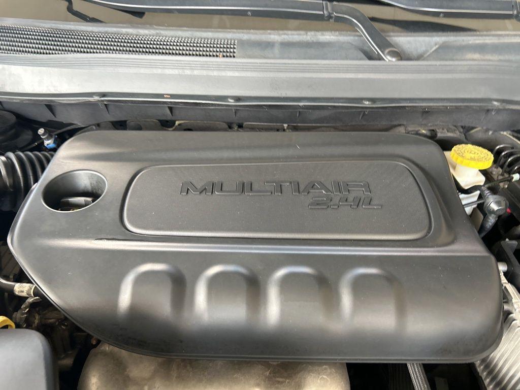 used 2019 Jeep Cherokee car, priced at $13,505