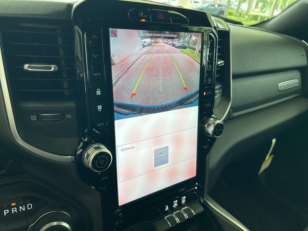 new 2025 Ram 1500 car, priced at $43,762