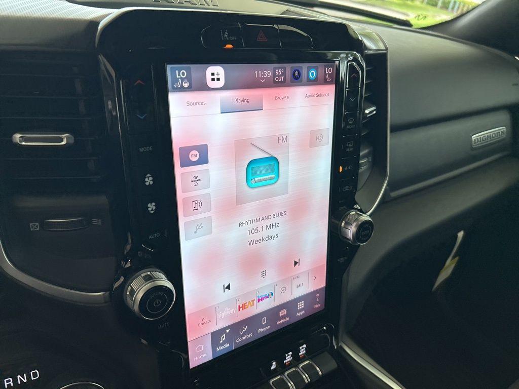 new 2025 Ram 1500 car, priced at $43,762