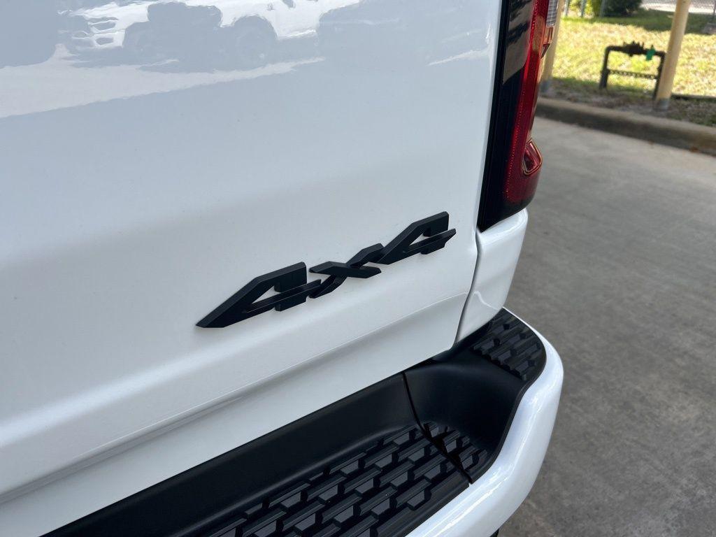 new 2025 Ram 1500 car, priced at $52,658