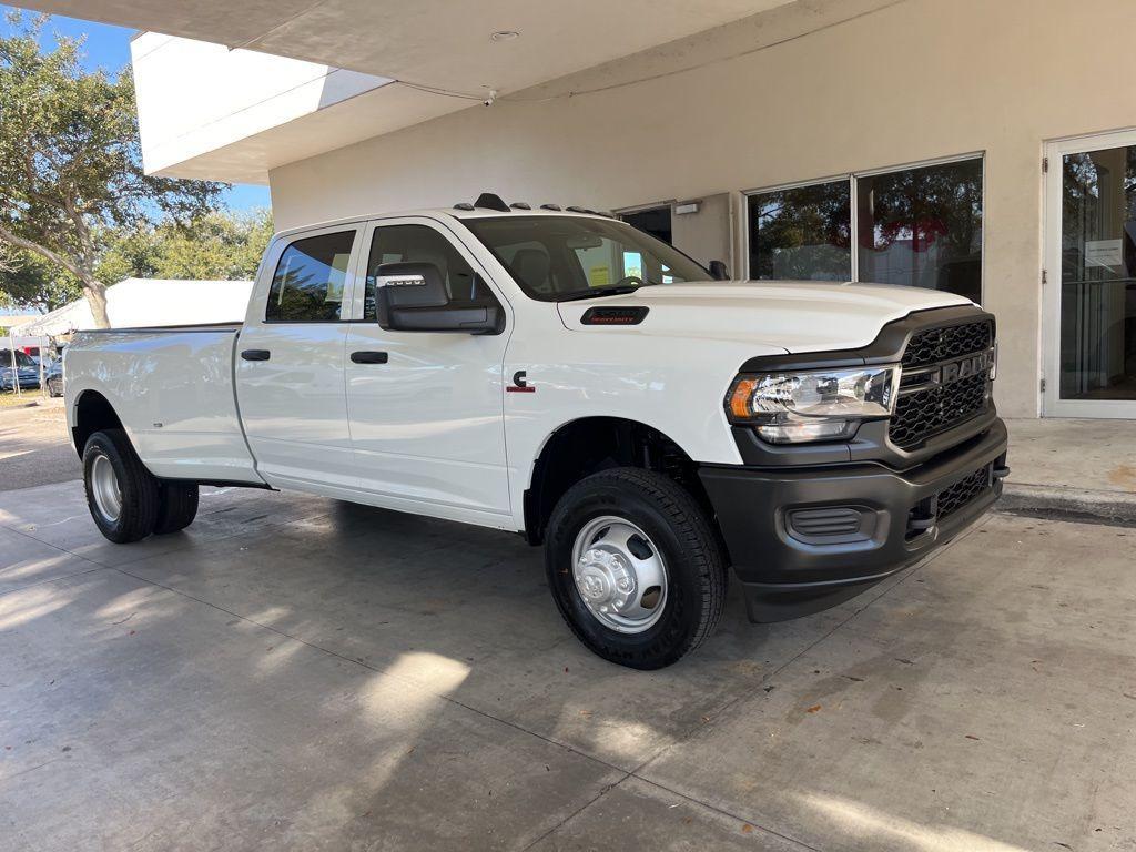 new 2024 Ram 3500 car, priced at $59,832