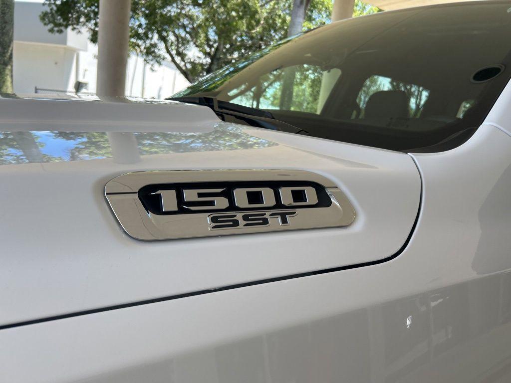 new 2025 Ram 1500 car, priced at $41,545