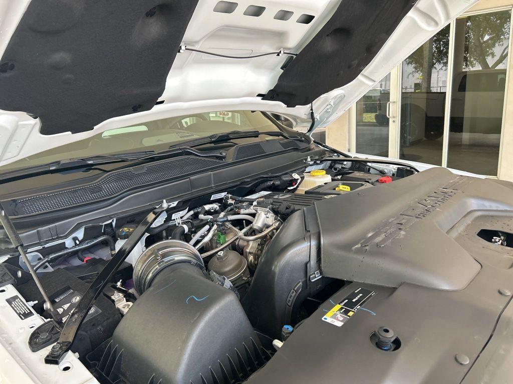 new 2025 Ram 2500 car, priced at $91,720