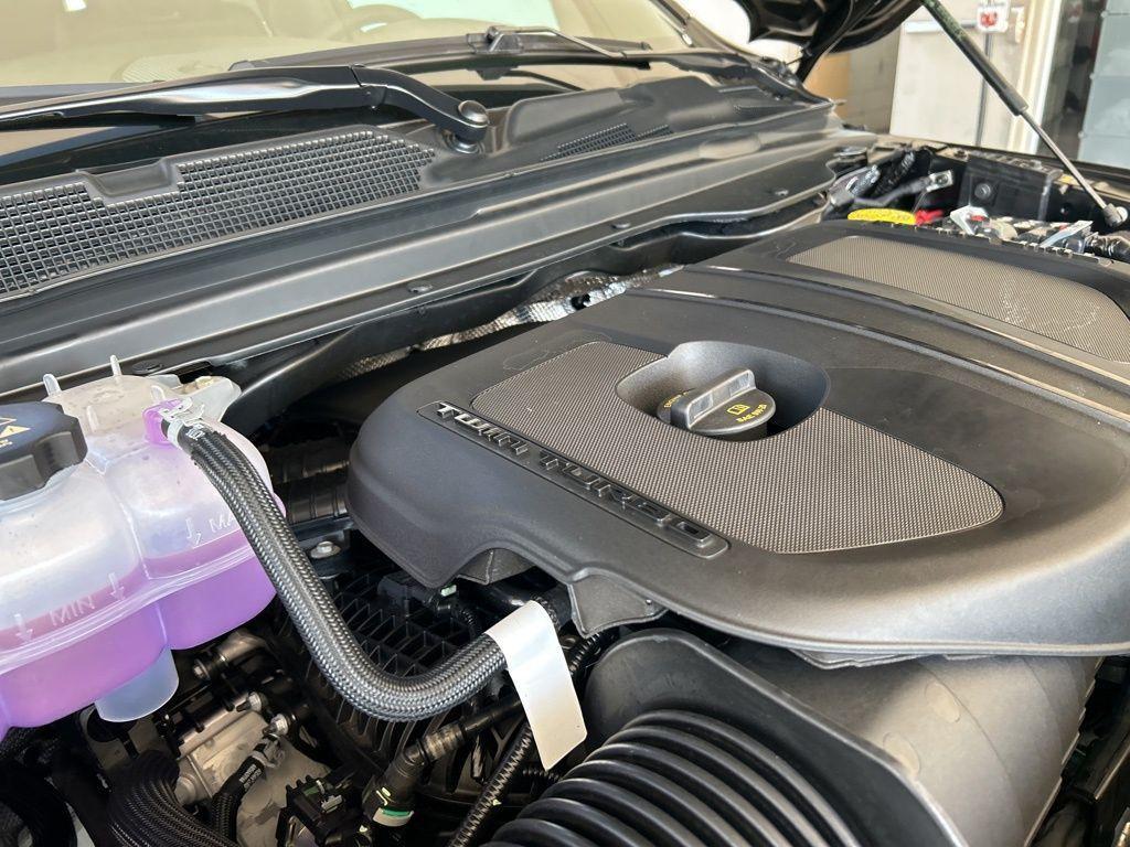 new 2025 Ram 1500 car, priced at $59,002