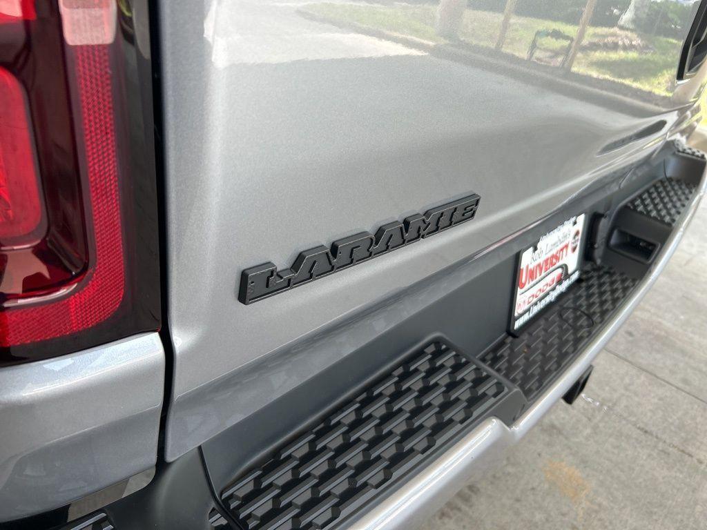 new 2025 Ram 1500 car, priced at $55,342