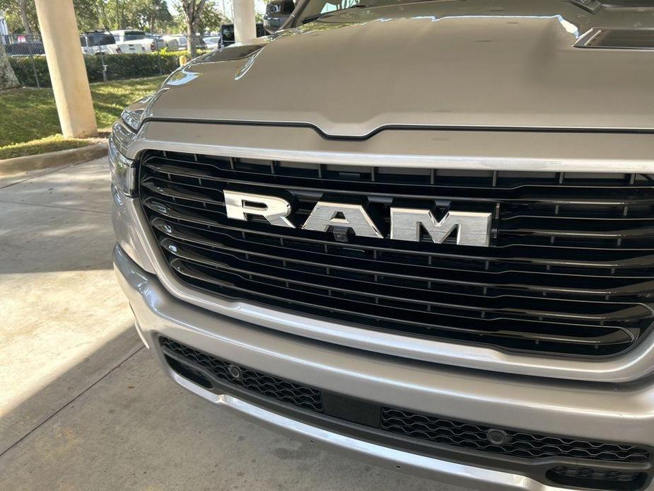 new 2025 Ram 1500 car, priced at $57,723