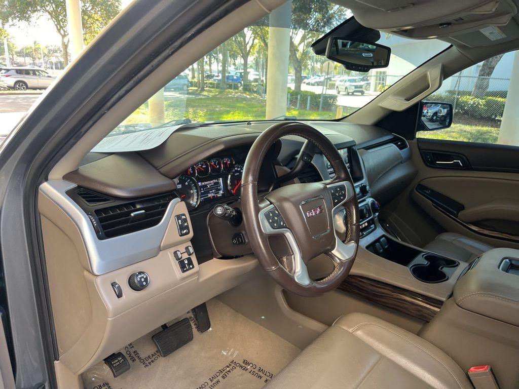 used 2020 GMC Yukon XL car, priced at $31,997