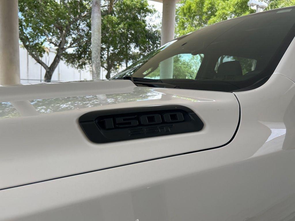 new 2025 Ram 1500 car, priced at $50,339