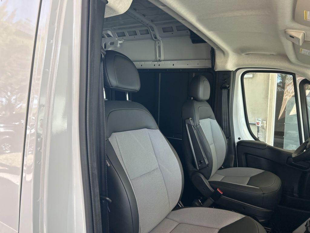 new 2025 Ram ProMaster 2500 car, priced at $49,458