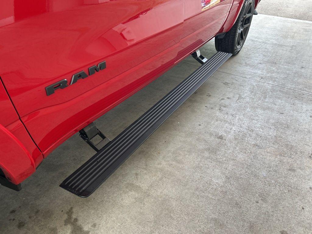 new 2025 Ram 1500 car, priced at $54,112