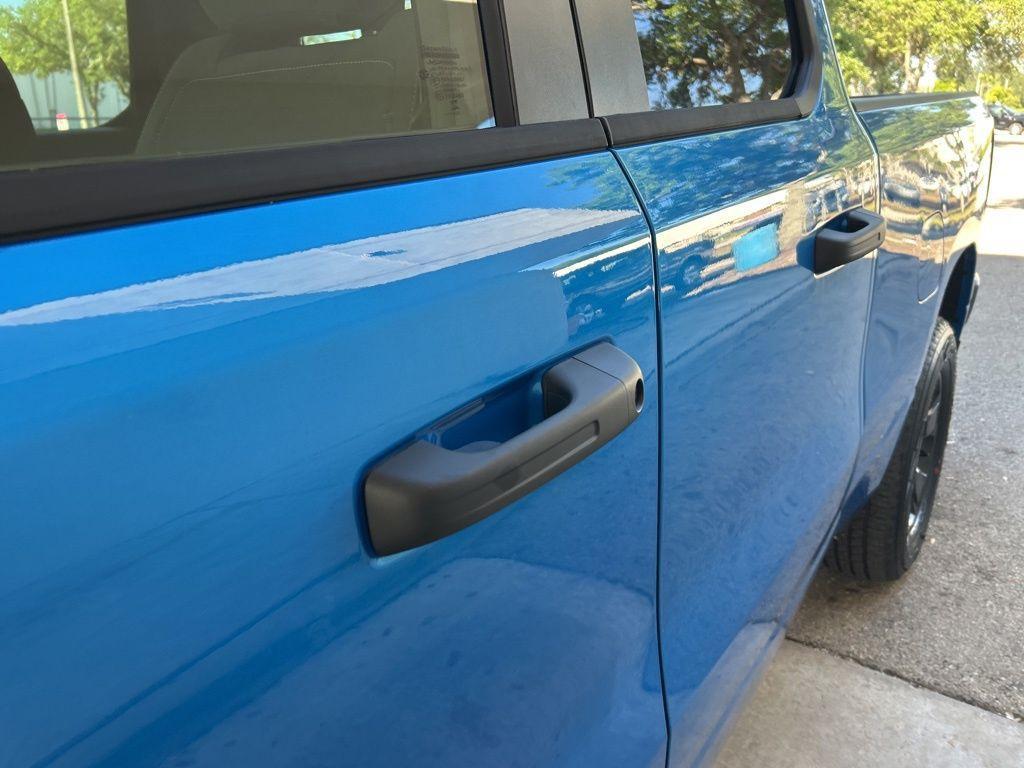 new 2025 Ram 1500 car, priced at $40,752