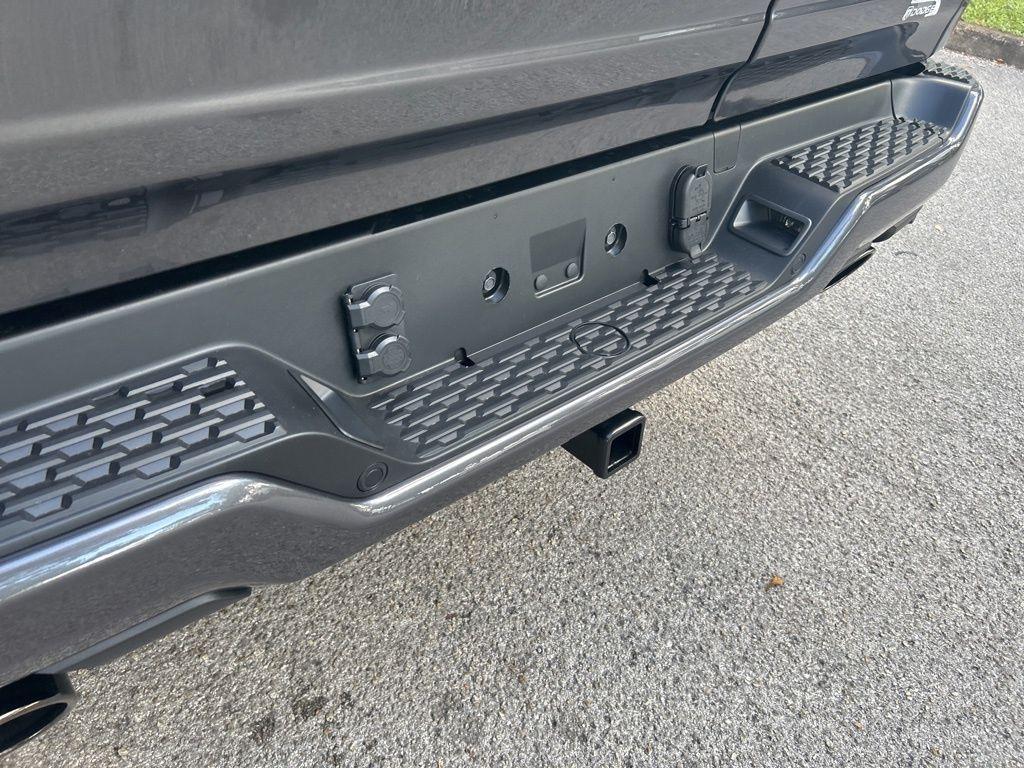 new 2025 Ram 1500 car, priced at $52,738