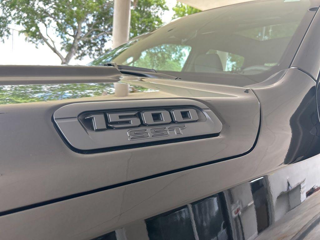 new 2025 Ram 1500 car, priced at $52,463