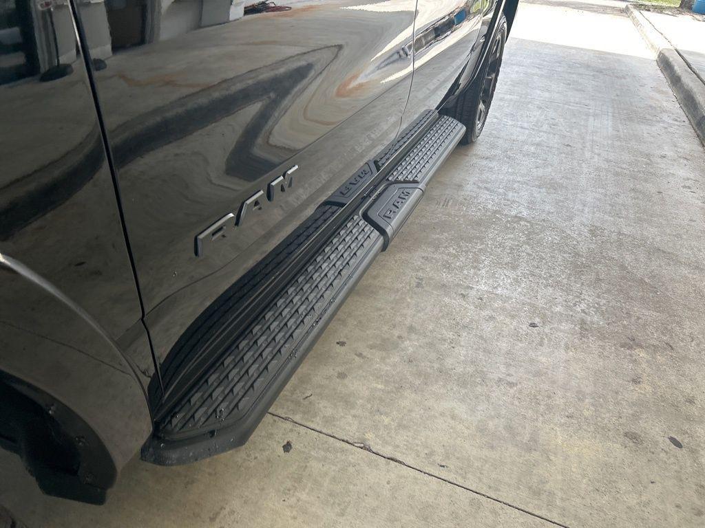 new 2025 Ram 1500 car, priced at $52,463